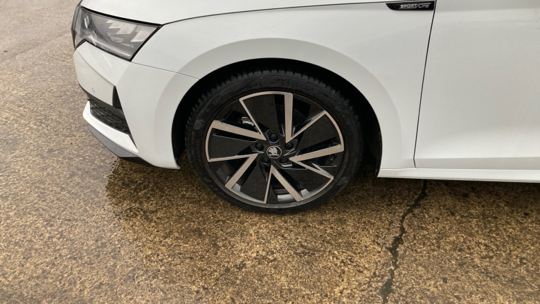 Skoda Octavia 1.5 TSI 150 e-TEC Sportline 5dr DSG Petrol Estate